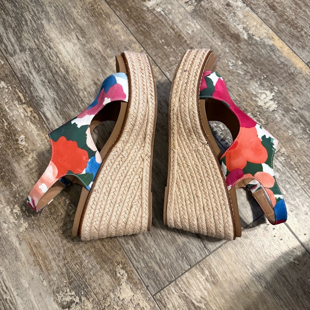 Corkys | Freddie Women’s Floral Wedge Sandal Size 8